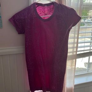 RARE lululemon swiftly top